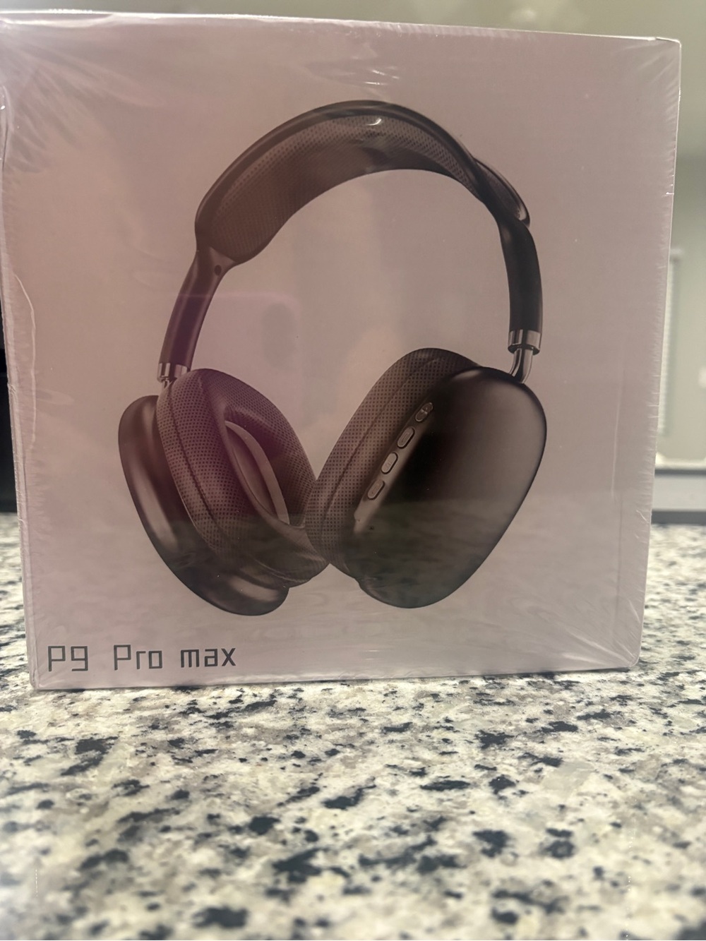 P9 Pro Max Wireless Over-Ear Headphones - Black